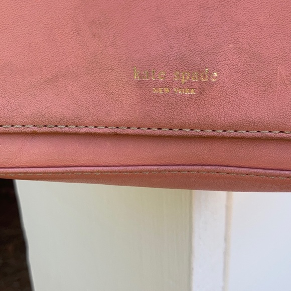 Kate spade pink shoulder strap purse - Picture 2 of 6